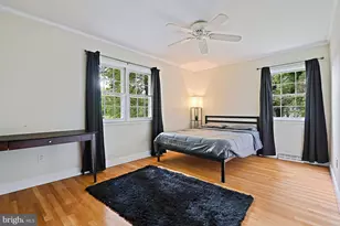 9908 Minburn St, Great Falls, VA 22066 - Photo 17