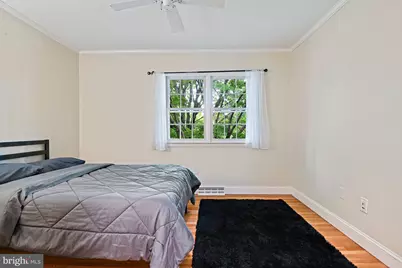 9908 Minburn Street, Great Falls, VA 22066 - Photo 21