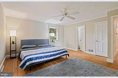 9908 Minburn Street, Great Falls, VA 22066 - Photo 15