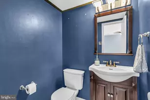 8308 Tobin Rd, Annandale, VA 22003 - Photo 17