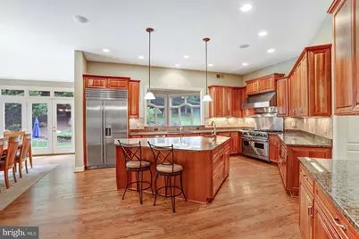 851 Nicholas Run Drive, Great Falls, VA 22066 - Photo 17