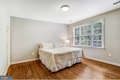 851 Nicholas Run Drive, Great Falls, VA 22066 - Photo 35