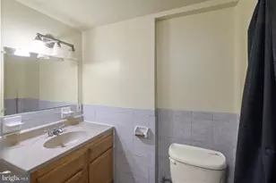 9438 Cloverdale Ct, Burke, VA 22015 - Photo 19