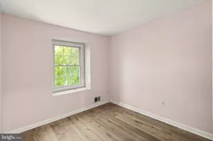 9438 Cloverdale Ct, Burke, VA 22015 - Photo 13