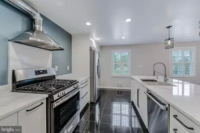 8105 Oaklake Court, Alexandria, VA 22309 - Photo 13