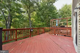 3934 Tallow Tree Pl, Fairfax, VA 22033 - Photo 37