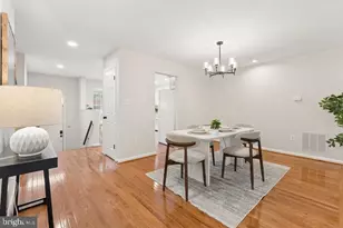 3934 Tallow Tree Pl, Fairfax, VA 22033 - Photo 13