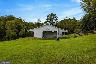 125 Commonage Drive, Great Falls, VA 22066 - Photo 53