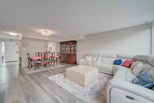 11610 Windbluff Ct, Reston, VA 20191 - Photo 19