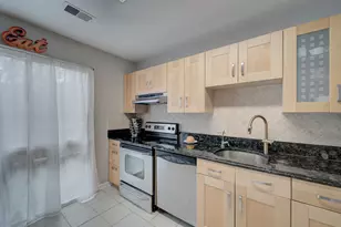 11610 Windbluff Ct, Reston, VA 20191 - Photo 11