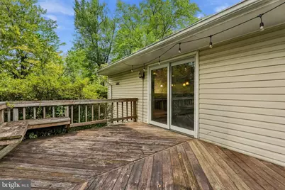 511 Walker Street SW, Vienna, VA 22180 - Photo 33