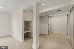 511 Walker St SW, Vienna, VA 22180 - Photo 27
