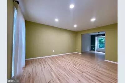 7925 Forest Path Way, Springfield, VA 22153 - Photo 15