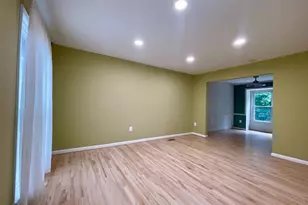 7925 Forest Path Way, Springfield, VA 22153 - Photo 15