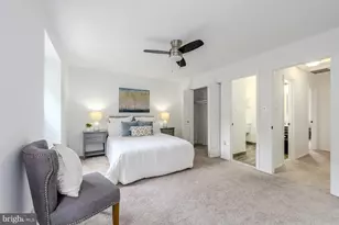 11924 Travistock Ct, Reston, VA 20191 - Photo 15