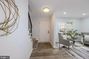 11924 Travistock Ct, Reston, VA 20191 - Photo 5