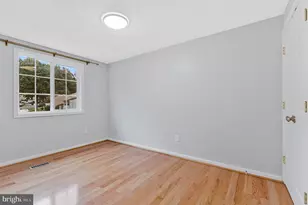 8471 Great Lake Ln, Springfield, VA 22153 - Photo 19