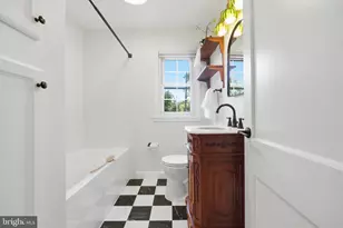 6723 W Wakefield Dr, Alexandria, VA 22307 - Photo 17