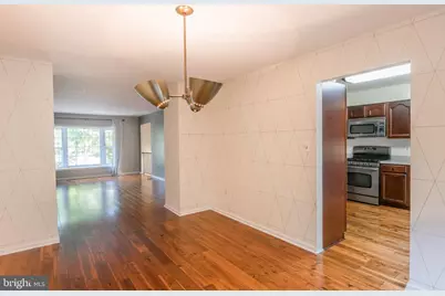 3745 Yorktown Village Pass, Annandale, VA 22003 - Photo 5