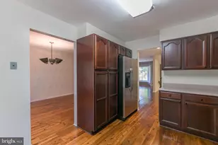 3745 Yorktown Village Pass, Annandale, VA 22003 - Photo 7