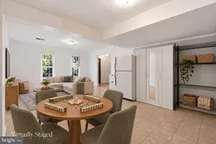 5872 Kara Pl, Burke, VA 22015 - Photo 3