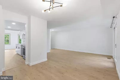 5872 Kara Place, Burke, VA 22015 - Photo 7