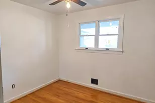 6820 Mayo Ct, Springfield, VA 22150 - Photo 9