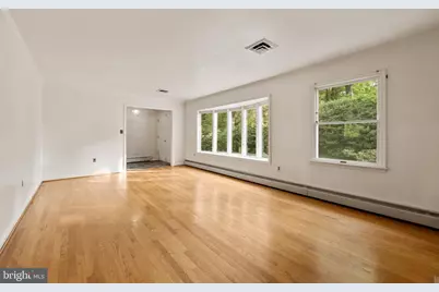 10838 Henderson Road, Fairfax Station, VA 22039 - Photo 3