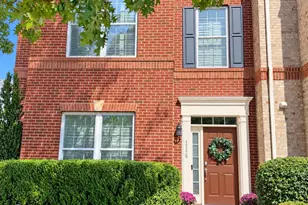 114 Quietwalk Ln, Herndon, VA 20170 - Photo 1
