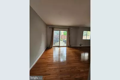 9657 Lindenbrook Street, Fairfax, VA 22031 - Photo 11