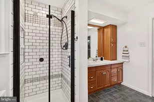 3539 Devon Dr, Falls Church, VA 22042 - Photo 23