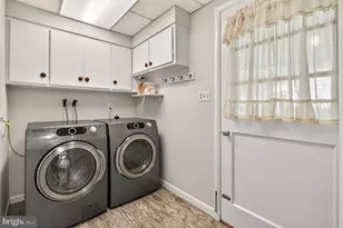 3539 Devon Dr, Falls Church, VA 22042 - Photo 17