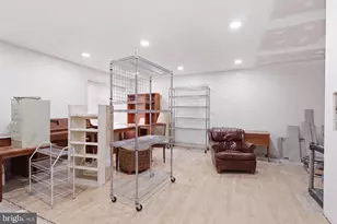 9412 Talisman Dr, Vienna, VA 22182 - Photo 5