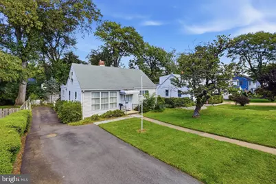 6824 Westlawn Drive, Falls Church, VA 22042 - Photo 3