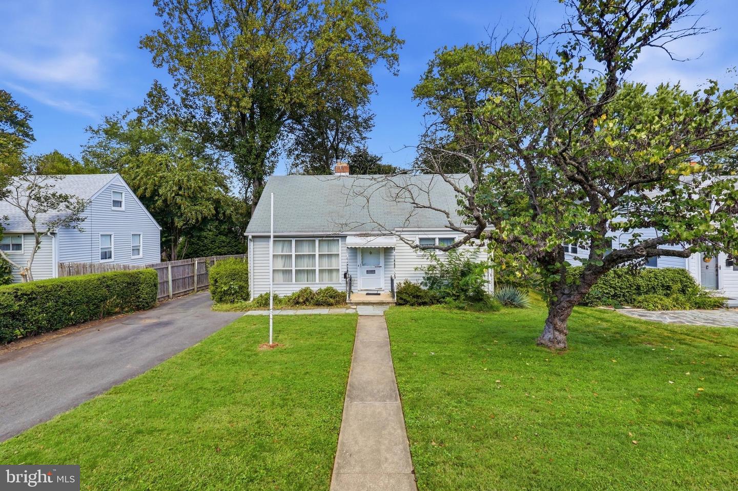Fall Churdch 6824 Westlawn Dr, Falls Church, VA 22042 - MLS VAFX2344050 - Coldwell ...