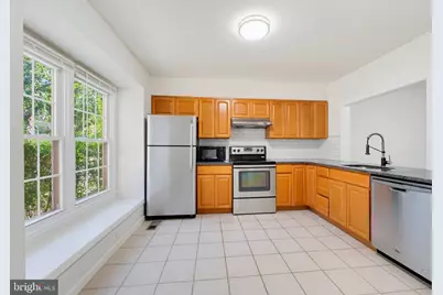 5612 Rapid Run Court, Burke, VA 22015 - Photo 3