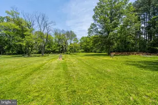 5619 Wharton Ln, Centreville, VA 20120 - Photo 7