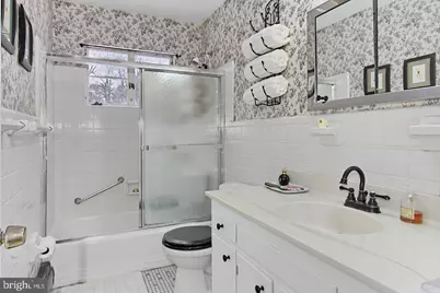 5619 Wharton Lane, Centreville, VA 20120 - Photo 29