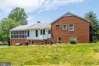 5619 Wharton Lane, Centreville, VA 20120 - Photo 45
