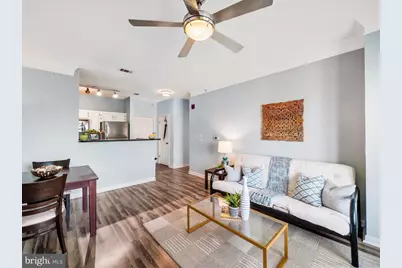 1521 Spring Gate Drive #10401, McLean, VA 22102 - Photo 5