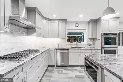 10812 Hunt Club Road, Reston, VA 20190 - Photo 5
