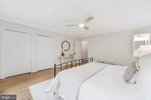 10812 Hunt Club Rd, Reston, VA 20190 - Photo 41