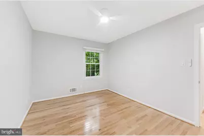 10812 Hunt Club Road, Reston, VA 20190 - Photo 49