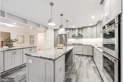10812 Hunt Club Road, Reston, VA 20190 - Photo 7
