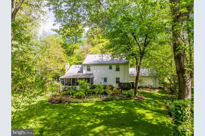 10812 Hunt Club Road, Reston, VA 20190 - Photo 63