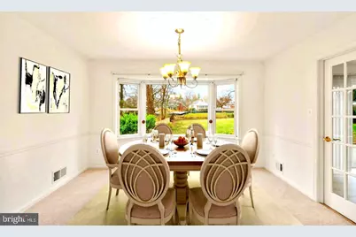 7109 Davis Court, McLean, VA 22101 - Photo 11