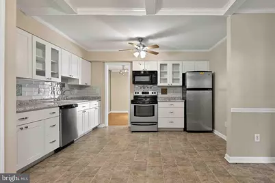 14439 Golden Oak Road, Centreville, VA 20121 - Photo 9