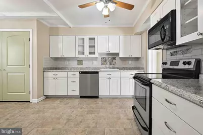 14439 Golden Oak Road, Centreville, VA 20121 - Photo 11