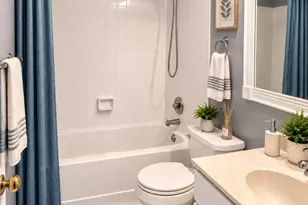 7717 Lafayette Forest Dr, Annandale, VA 22003 - Photo 7