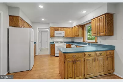 1640 Montmorency Drive, Vienna, VA 22182 - Photo 21